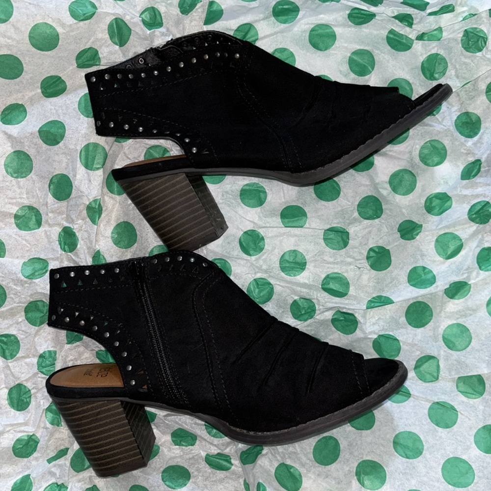 Suede Open Toe Booties - Picture 3 of 6